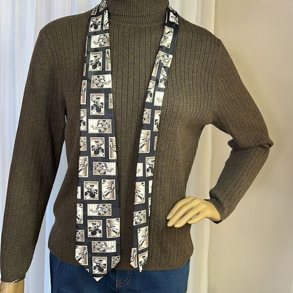 Mickey Unlimited Sports Tie! Perfect for Coach! - Picture 5 of 5